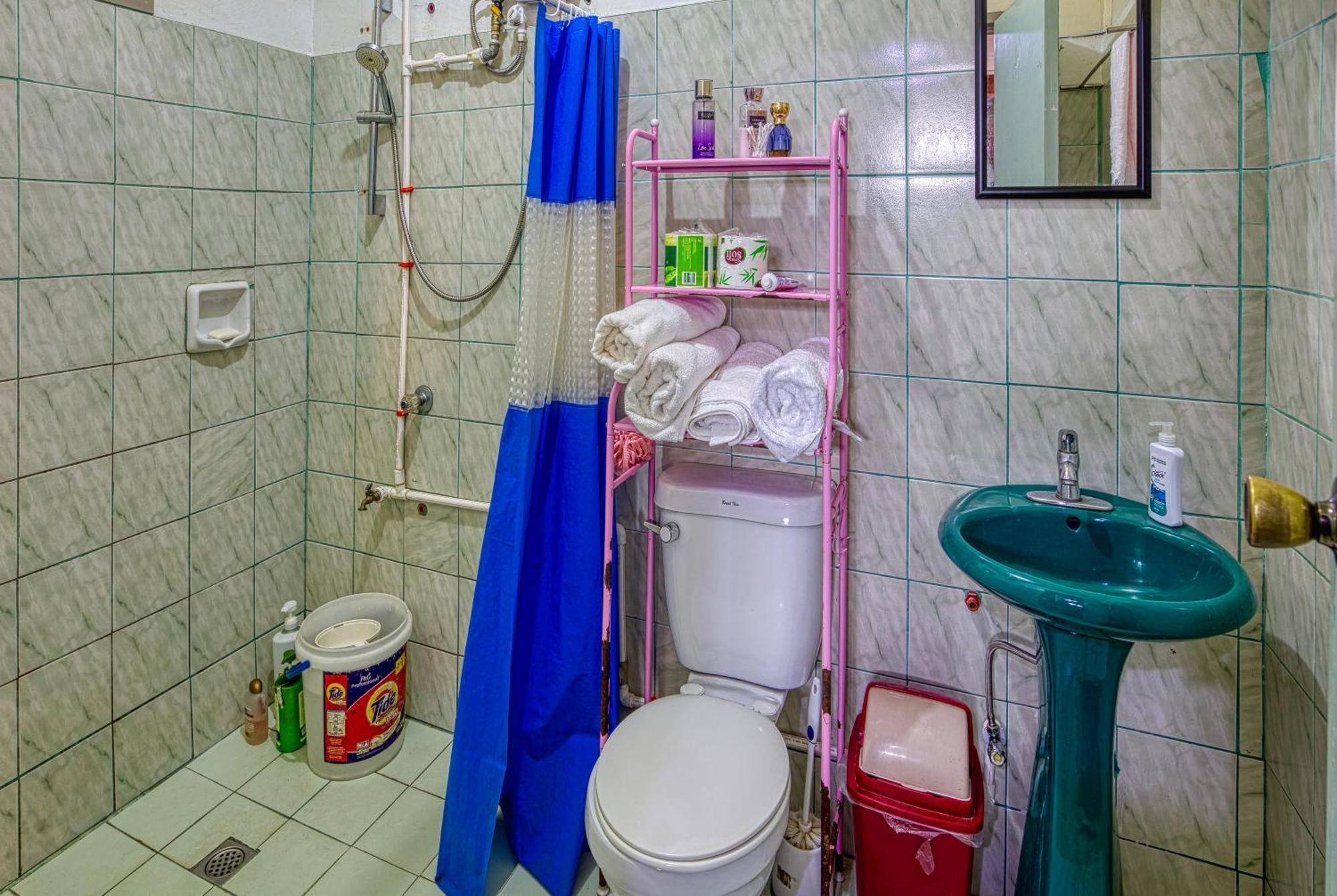 Gina'S Homes 萨加达 外观 照片